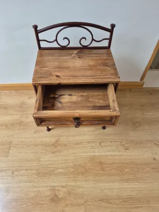 Mesita Noche Rústica Mexicana Madera y Metal