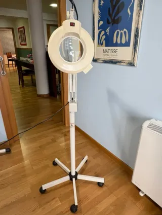 Lampara aumento esteticista