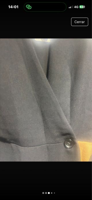 Vestido negro con detalle beige