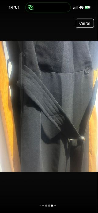 Vestido negro con detalle beige