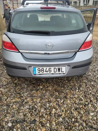 Opel Astra 2006