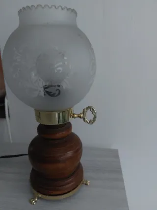 Lampada vintage legno e vetro