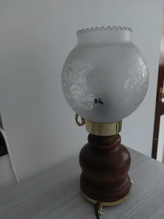Lampada vintage legno e vetro