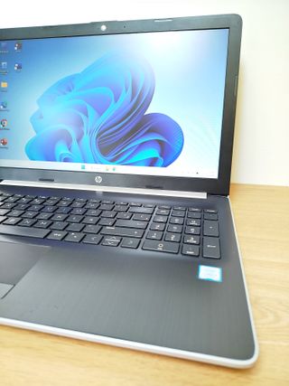 Portátil HP i7