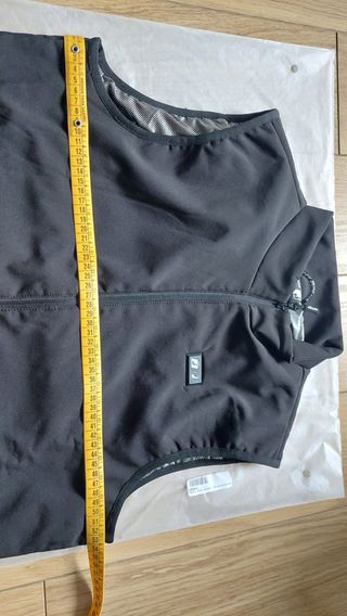 Chaleco calefactable Joluvi Negro