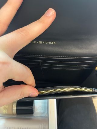 Bolso Tommy Hilfiger Negro Cadena Dorada