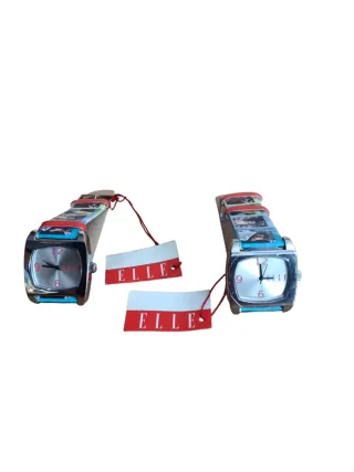 Lote de 180  Relojes ELLE Multicolor
