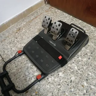 Logitech G29 +  Playseat Challenge