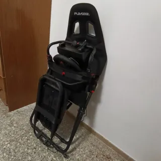 Logitech G29 +  Playseat Challenge