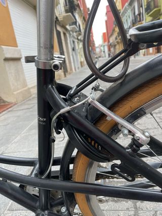 Bicicleta Holandesa Negra con Cesta