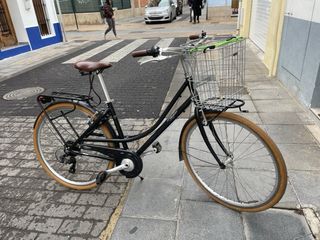 Bicicleta Holandesa Negra con Cesta