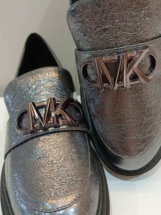 Mocasines Michael Kors Plateados