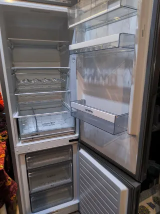 Frigorífico Siemens NoFrost Combi *URGE VENDER*