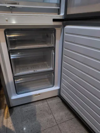 Frigorífico Siemens NoFrost Combi *URGE VENDER*