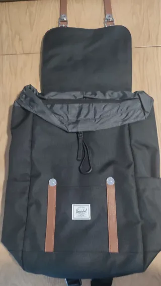 Mochila Herschel Negra Nueva
