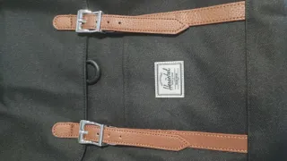 Mochila Herschel Negra Nueva