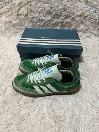 Adidas Gazelle Indoor Bad Bunny Talla 42