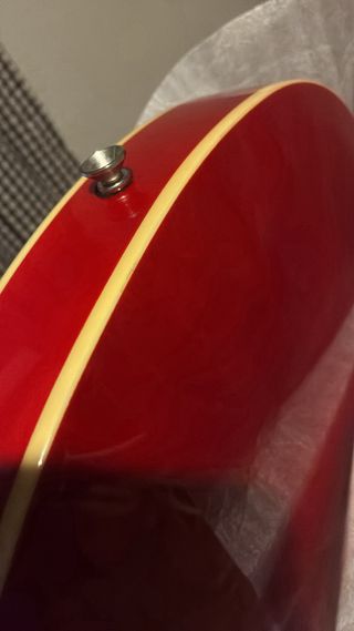 Guitarra Harley Benton 335 Cherry HB35 PLUS