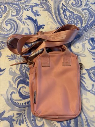Bolso bandolera Skechers rosa