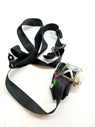 CINTURON SEGURIDAD DELANTERO DERECHO SKODA ROOMSTER (5J7)