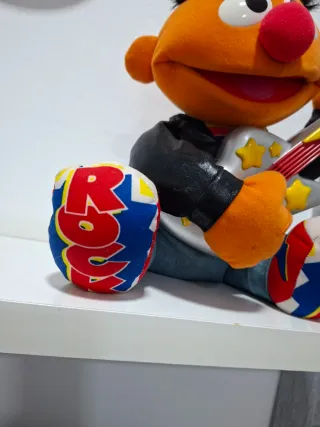 Peluche Epi Rockero Guitarra