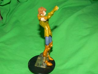 Caballero del Zodiaco de oro creo que Leo muñeco