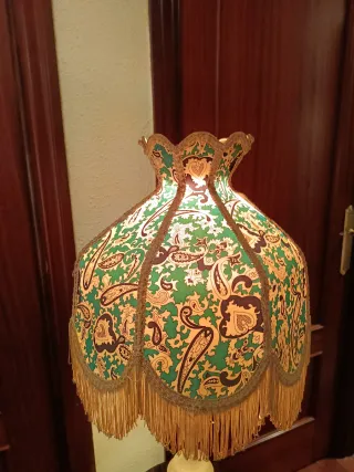 Lámpara de pie mármol y tela