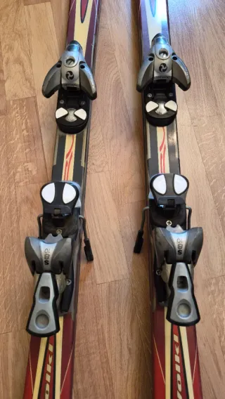 Esquís Volkl 180cm Fijaciones Salomon S8