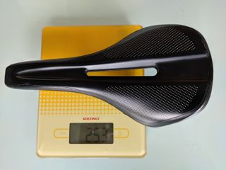 Sillín Specialized Phenom Comp 143mm