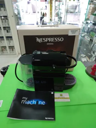 Cafetera Nespresso Inissia