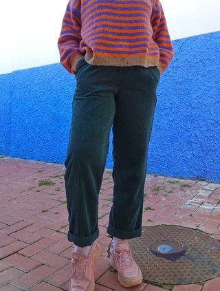 Pantalones pana verde Topshop