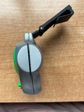 Digivice Verde y Plateado