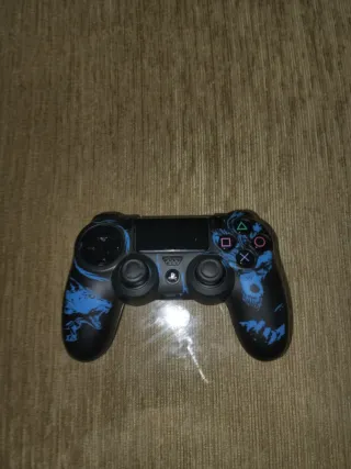 Funda PS4 Diseño Lobo Azul