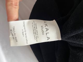 Vestido Akala Studio punto negro Talla M