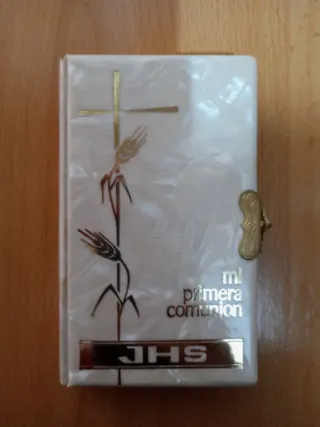 Librito Primera Comunión y Colgante Cruz