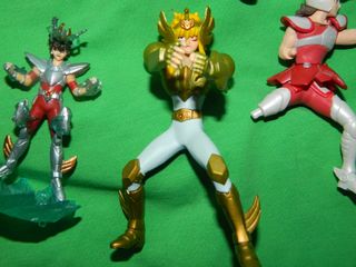 Lote Gashapon Caballeros del Zodiaco Bronce