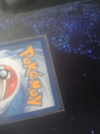 Carta Pokémon Giratina V