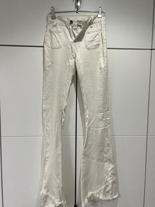 Pantalón flare blanco niña T. XS/34