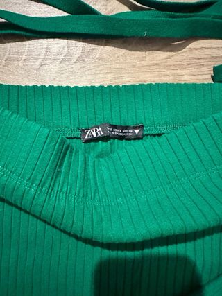 Top y Falda Zara