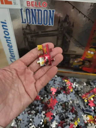 Puzzle Metalizado Despicable Me London 1000 Piezas