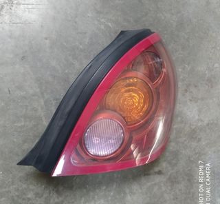 Piloto Trasero Derecho Almera N16 2004