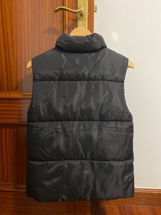 Chaleco acolchado Mango 13-14 años o talla S (36).