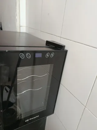 Nevera expositora negra