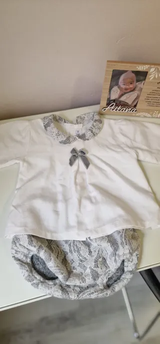 Conjunto bebé niña blanco y encaje