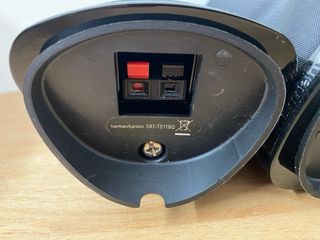 Altavoces Harman Kardon SAT TS11BQ Negros