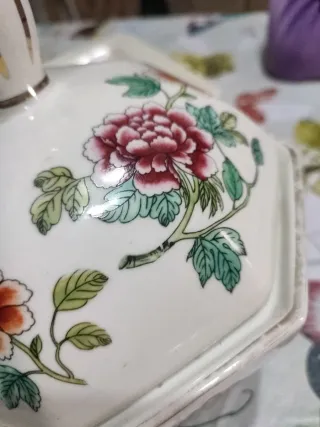 Zuppiera vintage cinese decorata