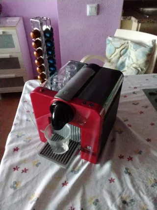 Cafetera DeLonghi Nespresso