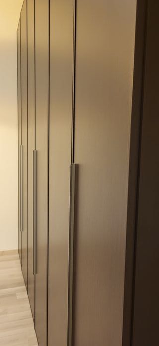 Armadio 6 ante marrone h.2.70x2.60