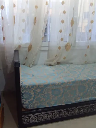 Sofá Marroquí Tela y Madera