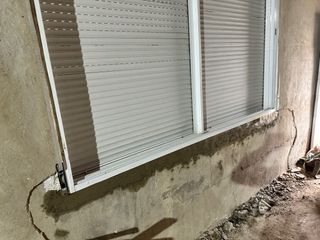 Ventanas de aluminio con persiana